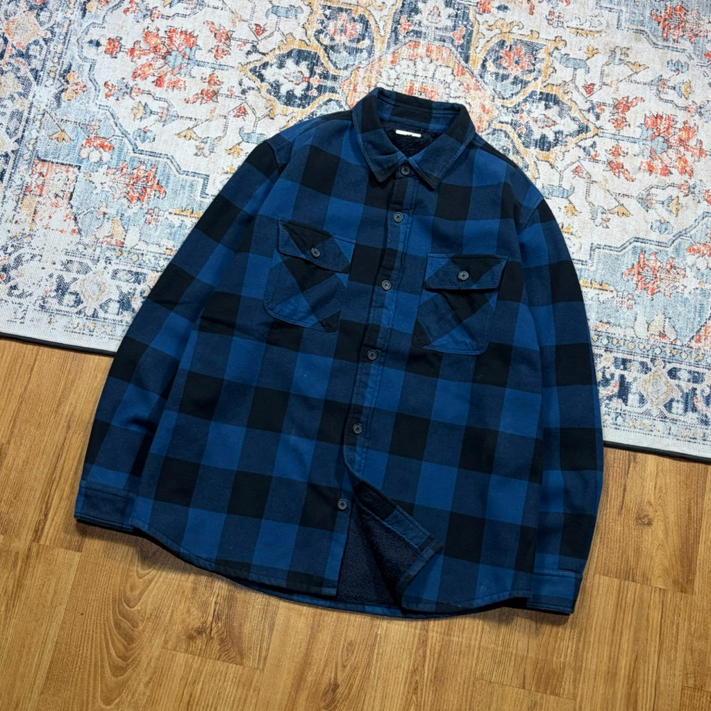 KEMEJA FLANNEL GU LINED SHERPA SECOND