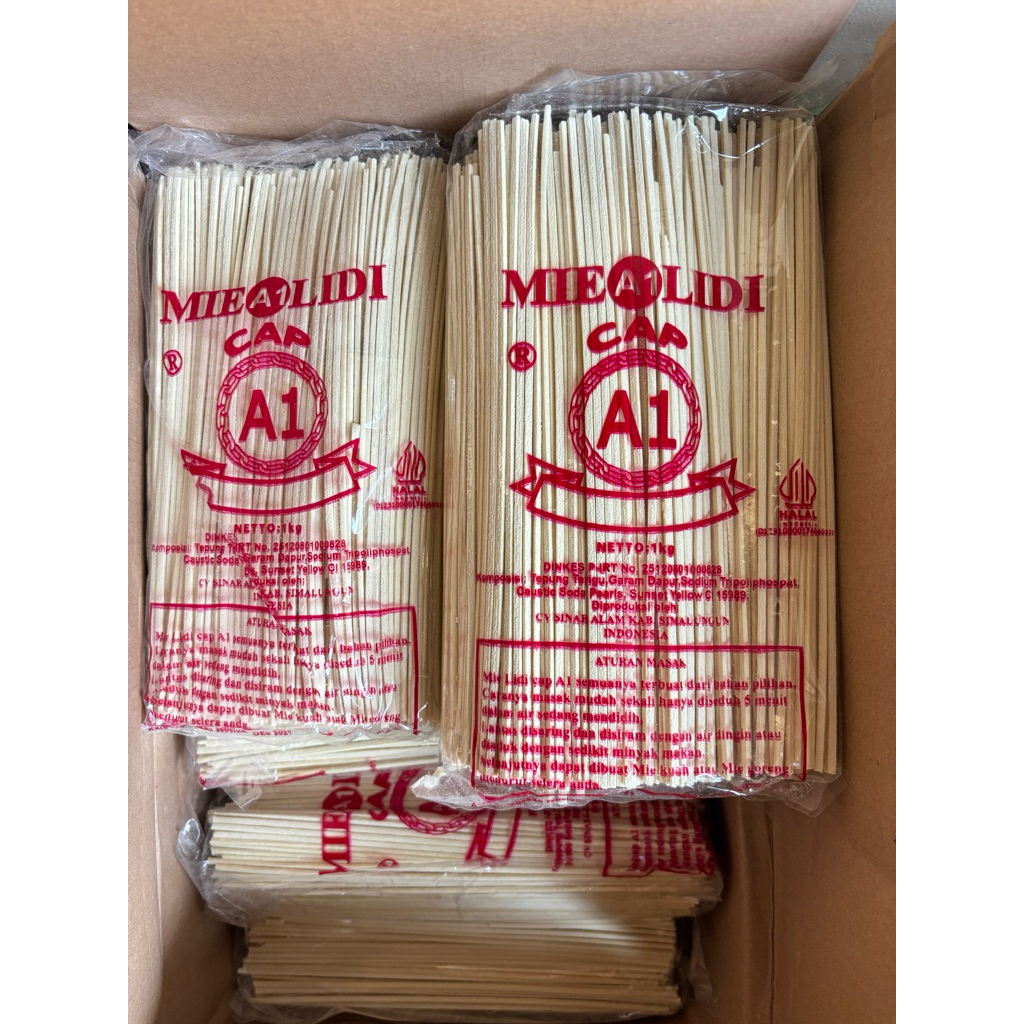 MIE LIDI / MIE GOMAK MEDAN CAP A1 Putih/Kuning 1 KG HALAL