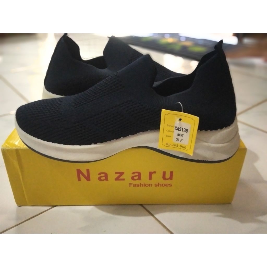 sepatu Nazaru navy