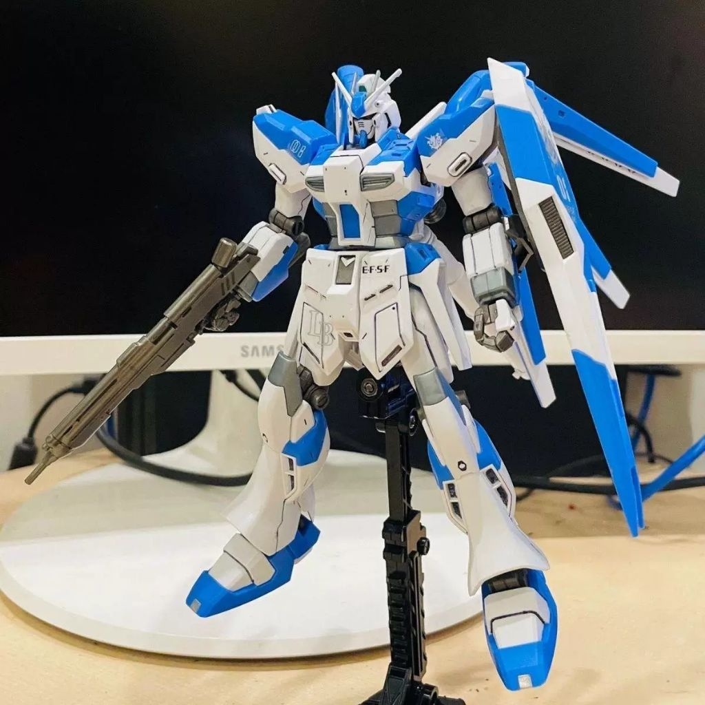 1/144 HG RX-93-V2 Hi-V Hinu Fighter