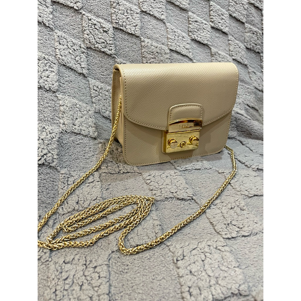 Tas branded Furla Mini - warna abu