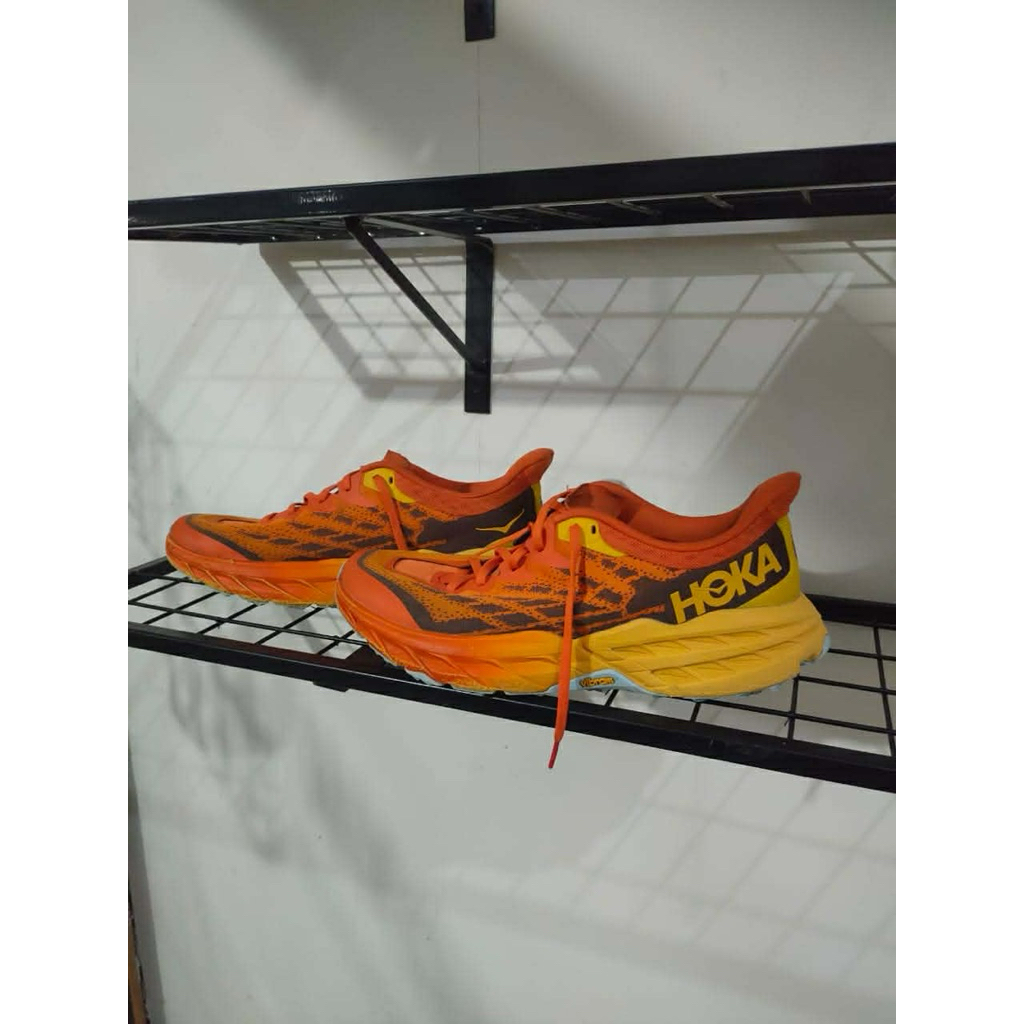 Hoka Speedgoat 5 size 45