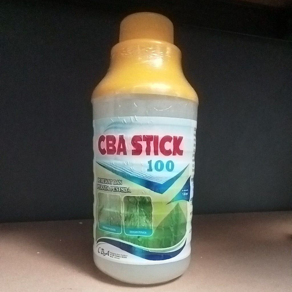 CBA Stick 100 perekat dan perata pestisida 1liter