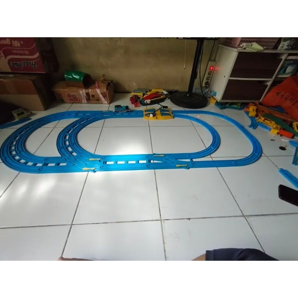 Track Kereta Takara Tomy Custom