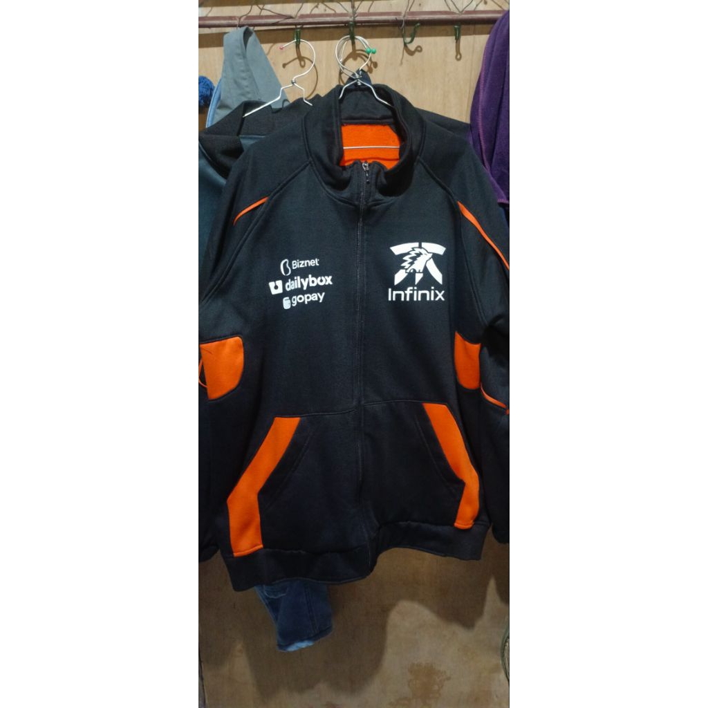 jaket onic 2025