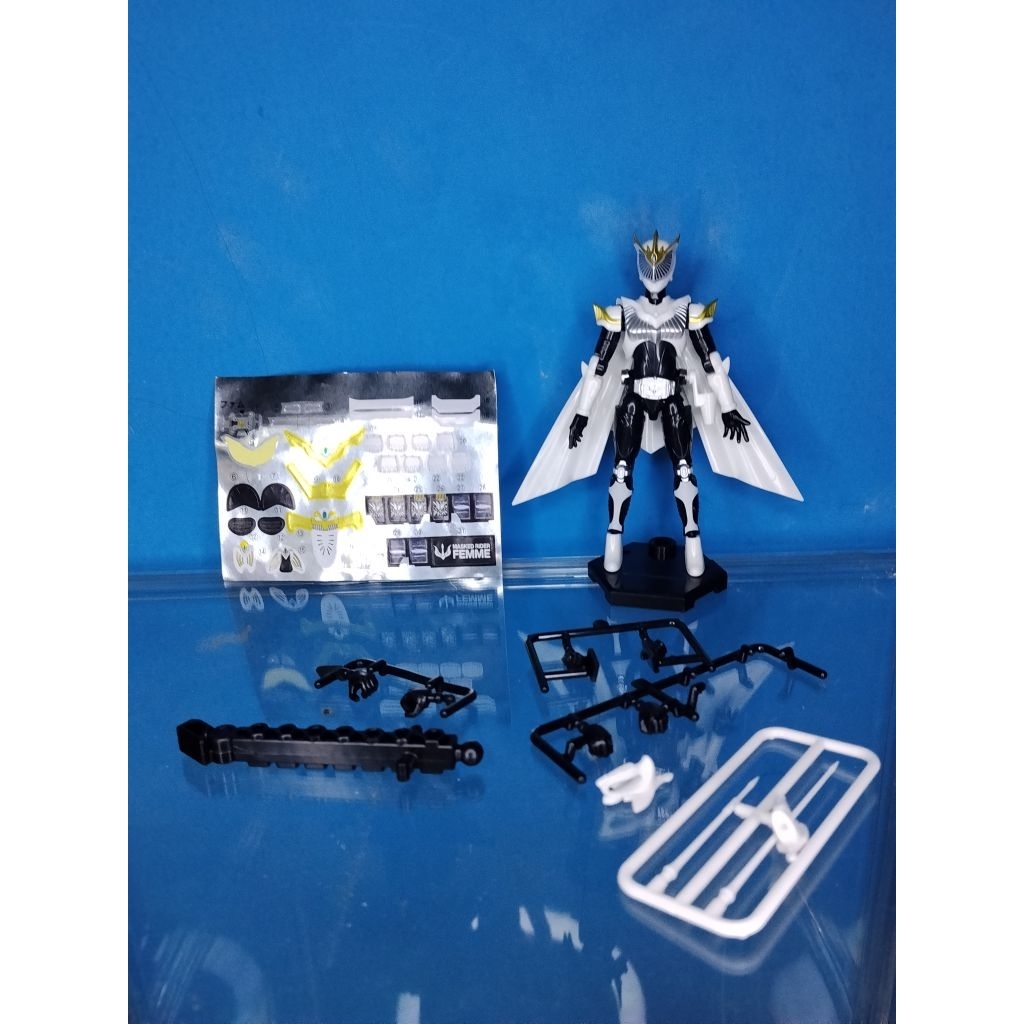 sodo chronicle femme p bandai