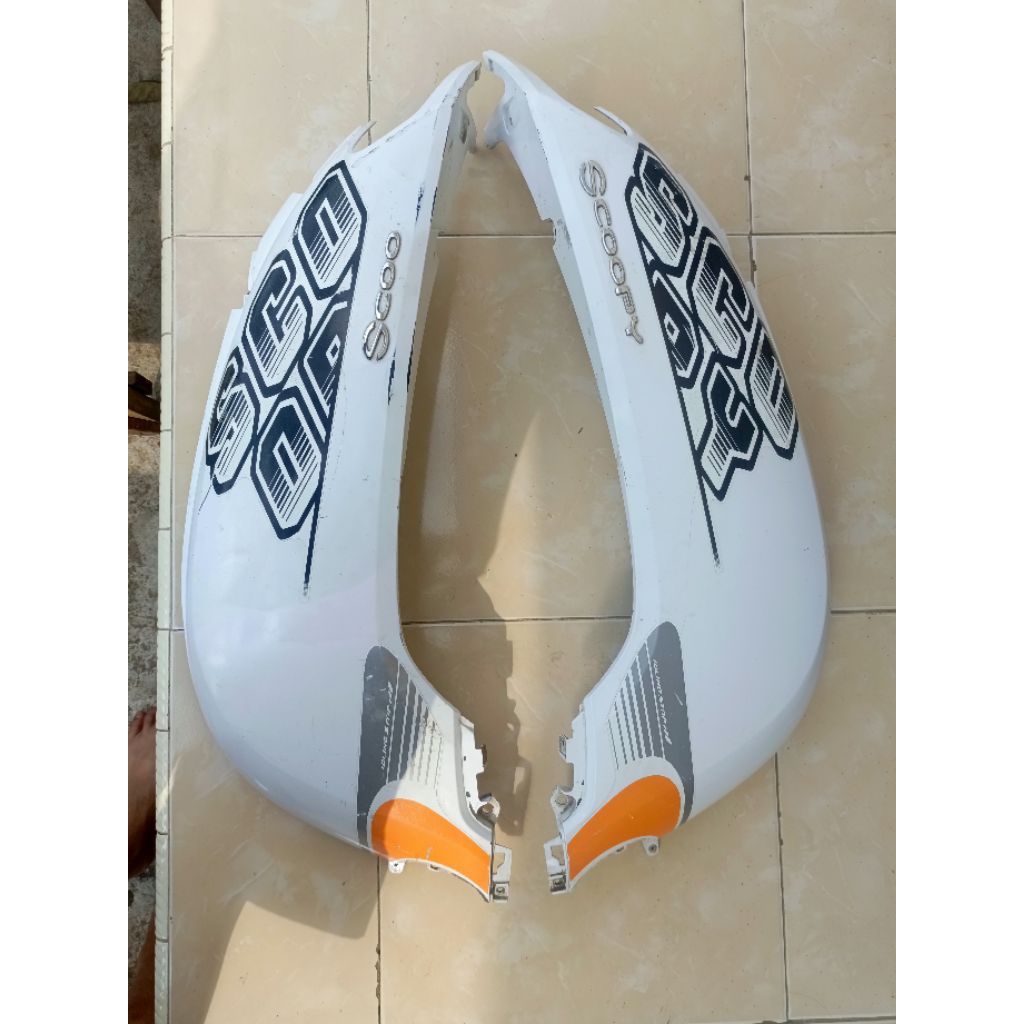 Cover Body Belakang Kanan Kiri Scoopy K93 Scoopy Donat 2017 2019 Bekas Original