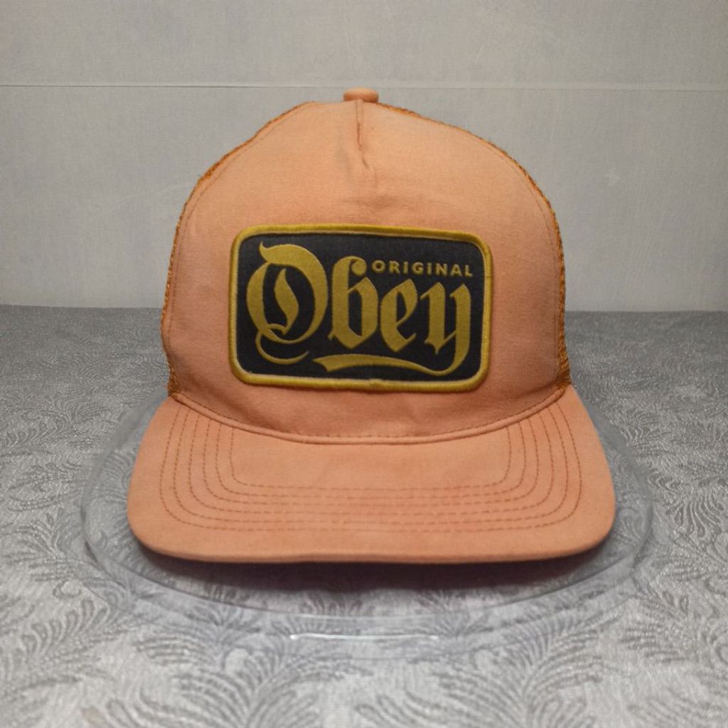 Topi OBEY trucker, second original.