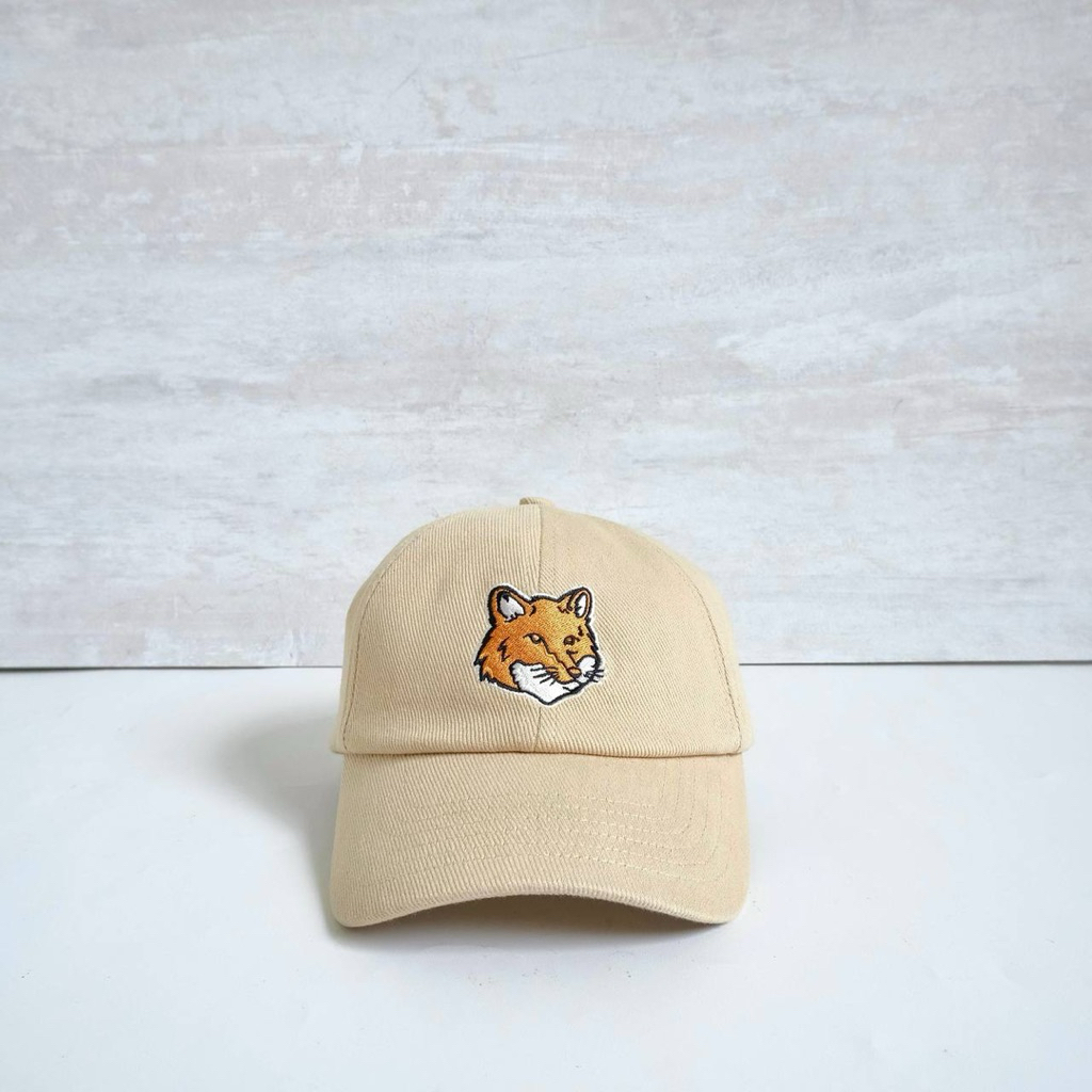 MAISON KITSUNE BASEBALL CAP IN TAN BEIGE COLOR