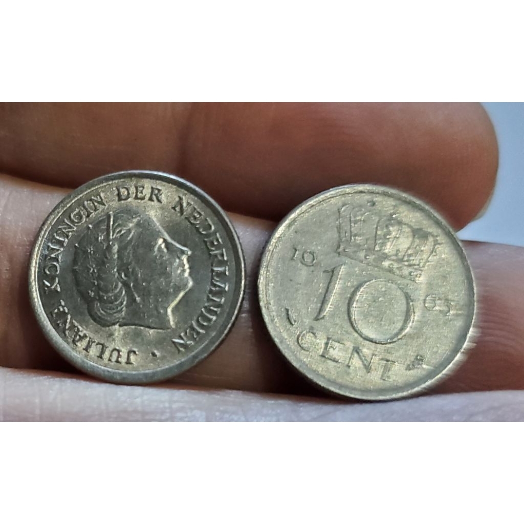 koin 10 c juliana 1 keping