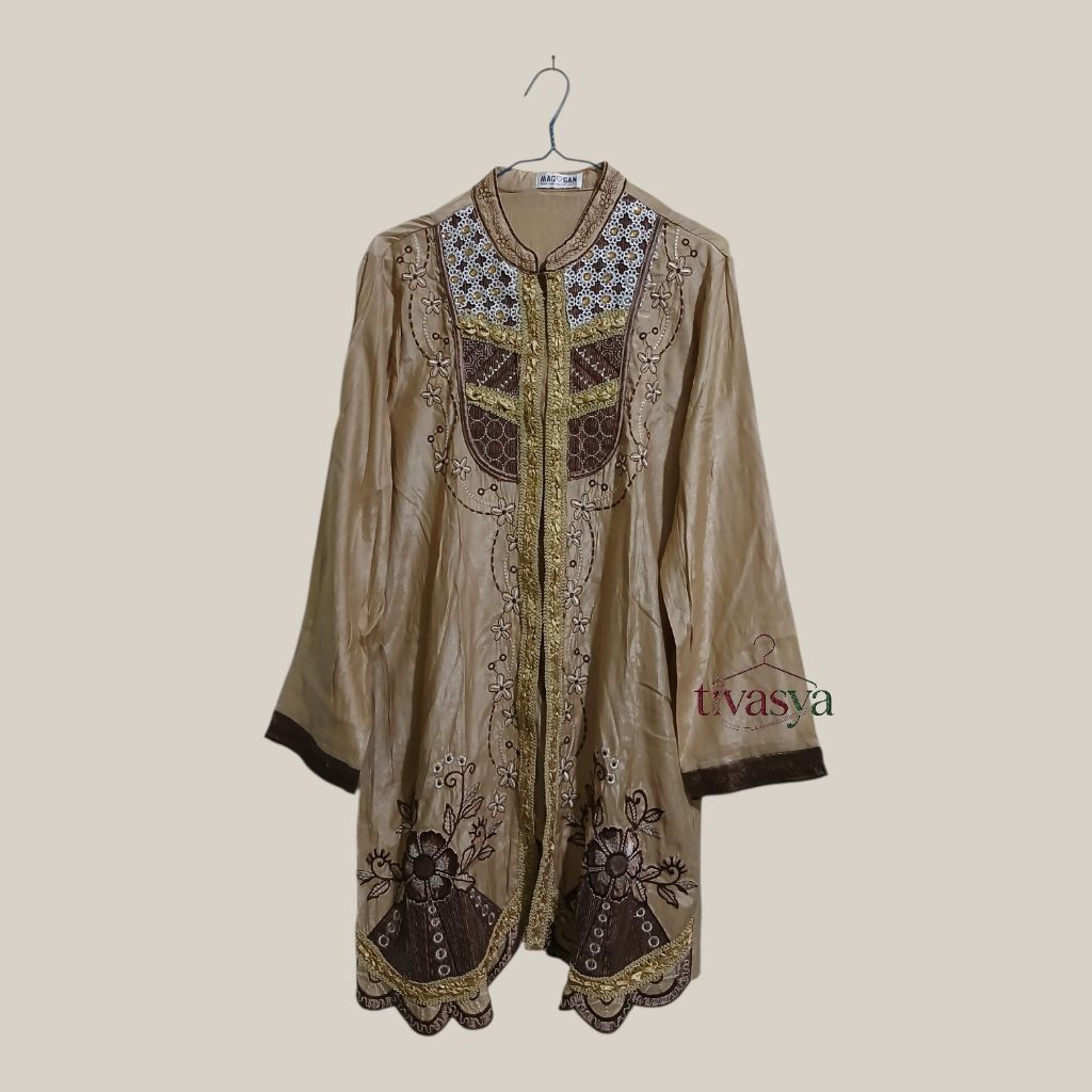 PRELOVED - Tunik Merek Maggan