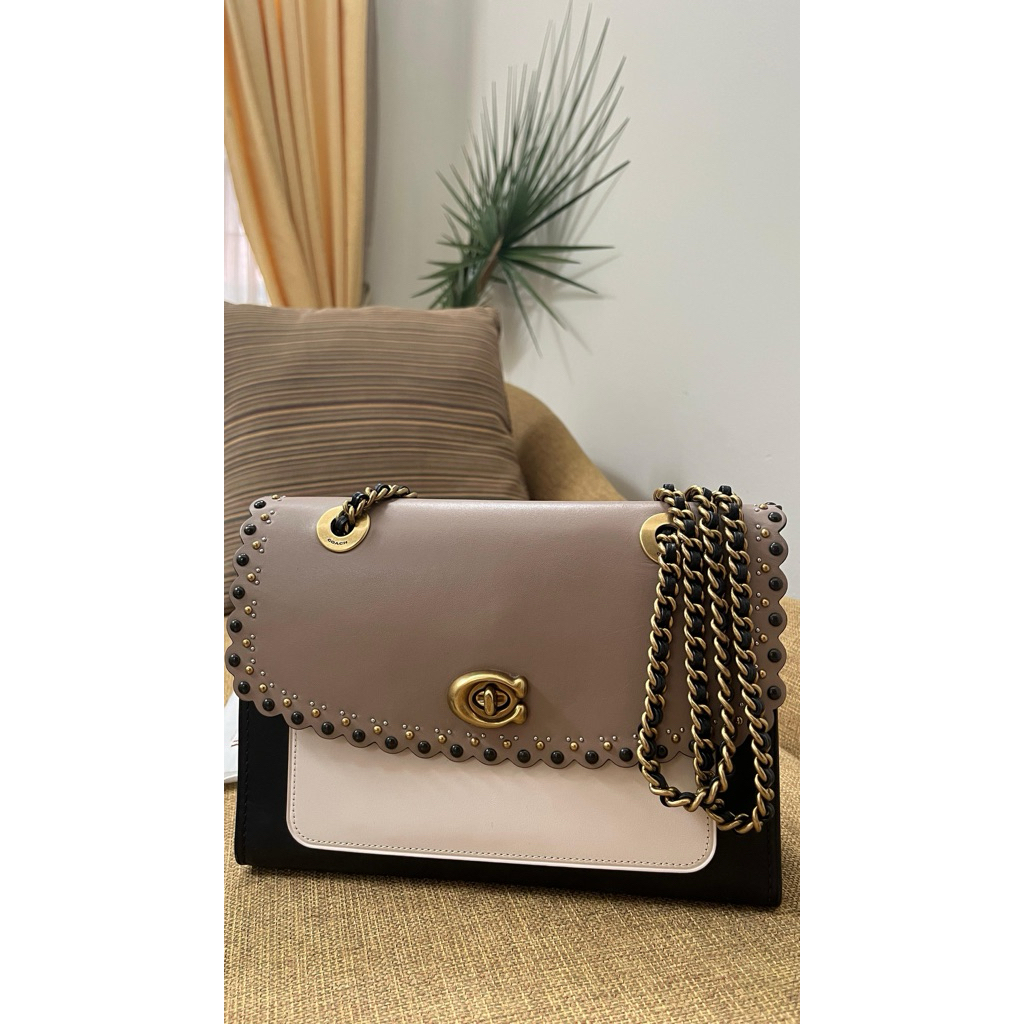 preloved coach parker