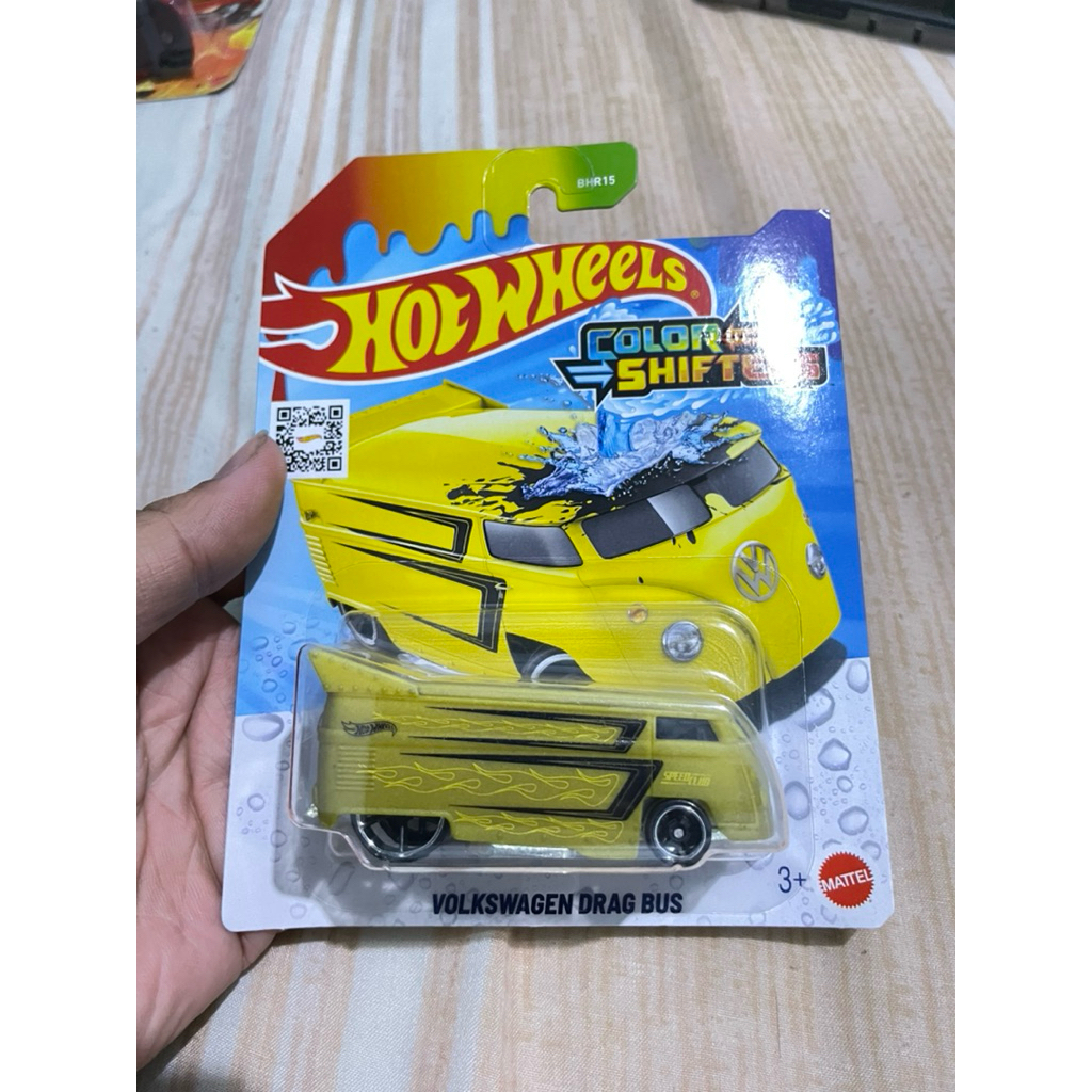 Hot Wheels Bus Series