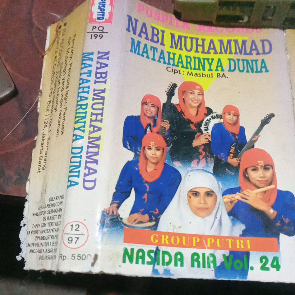 kaset pita NASIDA RIA A-18