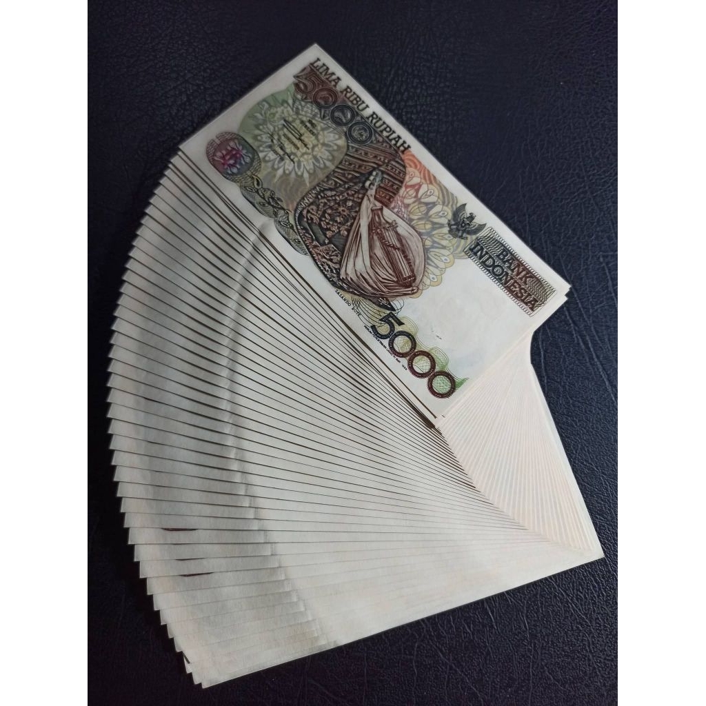 Uang Kuno 5000 Rupiah Sasando 1992 UNC/GRESS