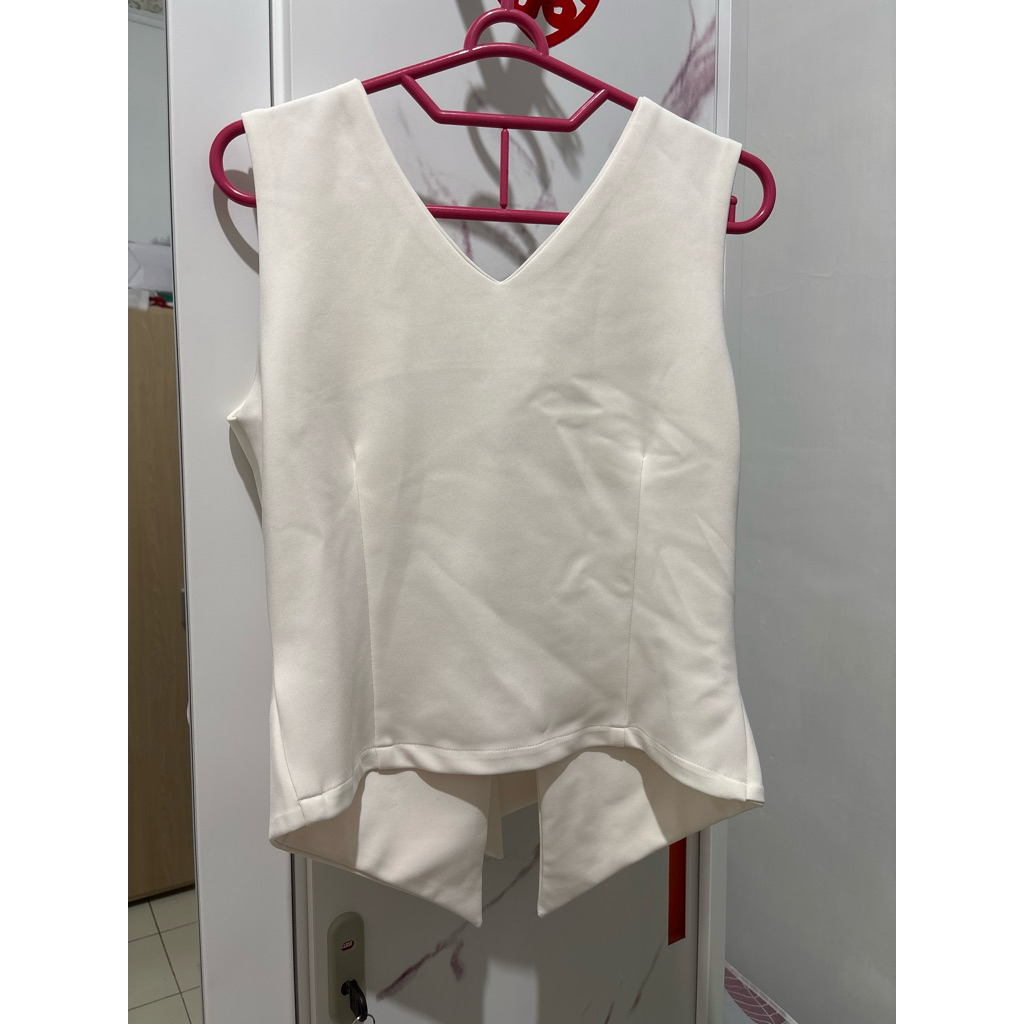 Preloved - atasan pita