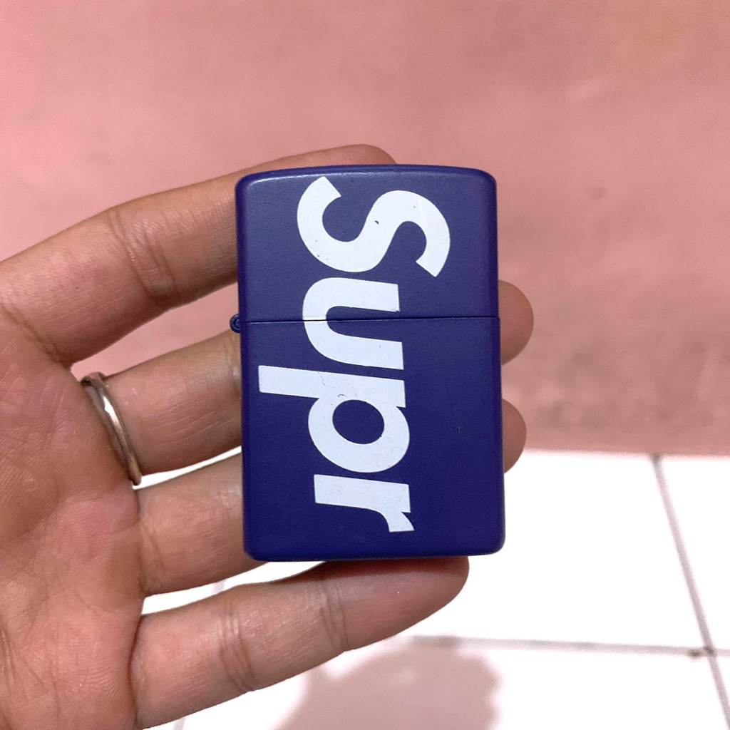 Pemantik Api / Korek Zippo Supreme