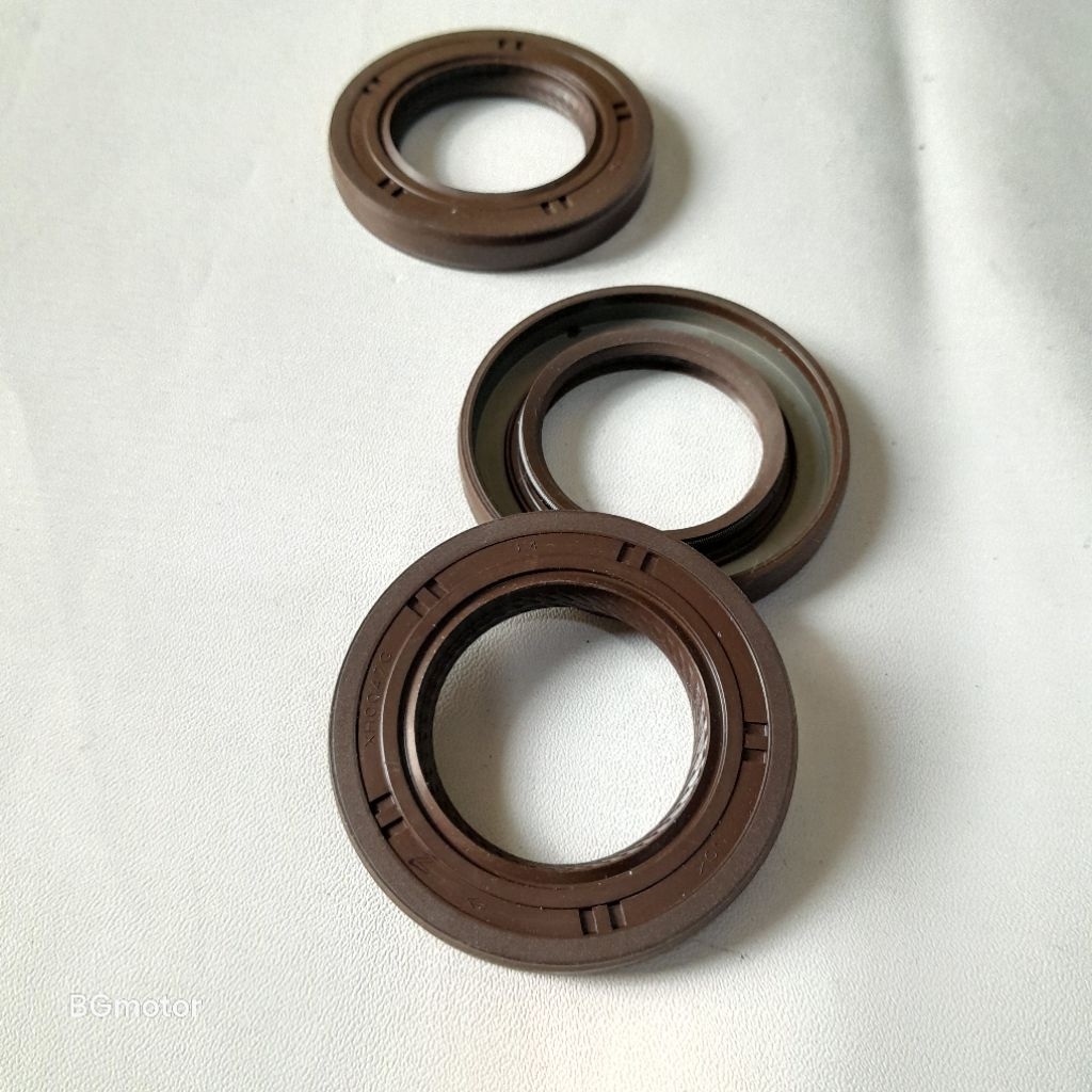 oil seals filter pompa engine Toyota Innova reborn, vrz,srz,new Fortuner mkk 038 A25 merk koyo