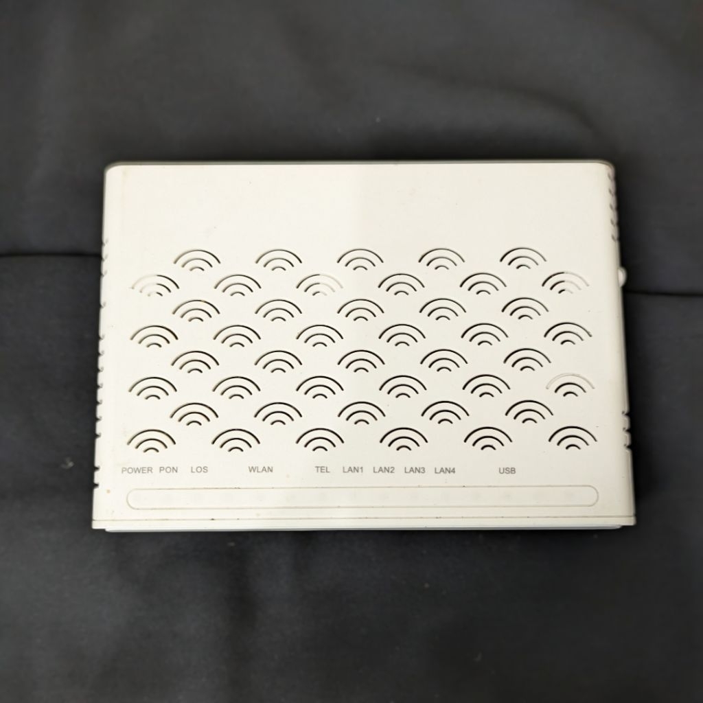 ZTE F460 V6 EPON ONT WiFi Router Fiber Optik – RUSAK