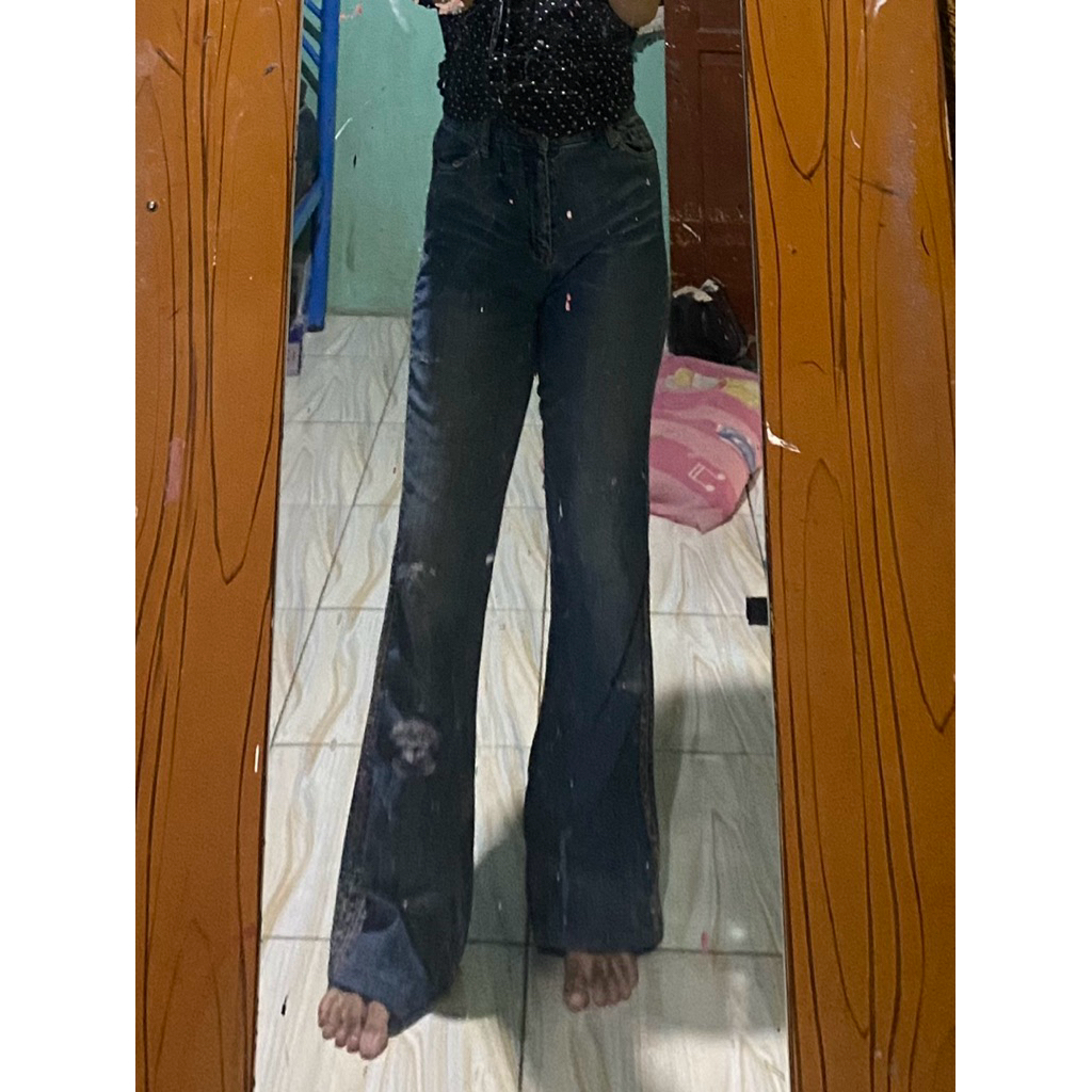 Preloved Jeans Cutbray