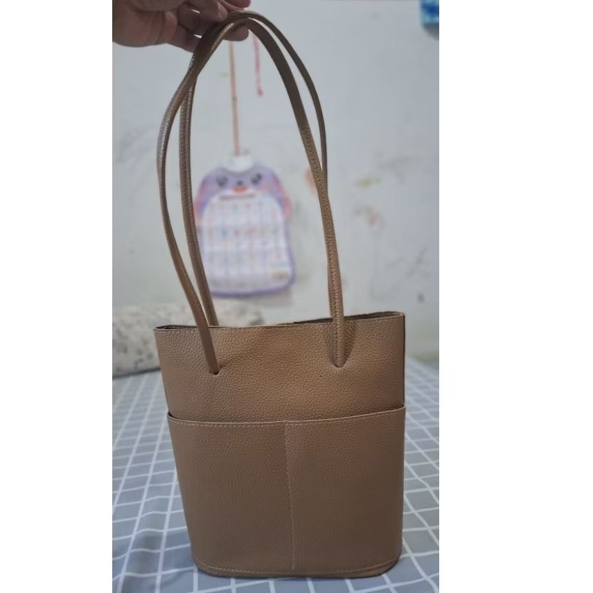 preloved tas Alexis sling bag