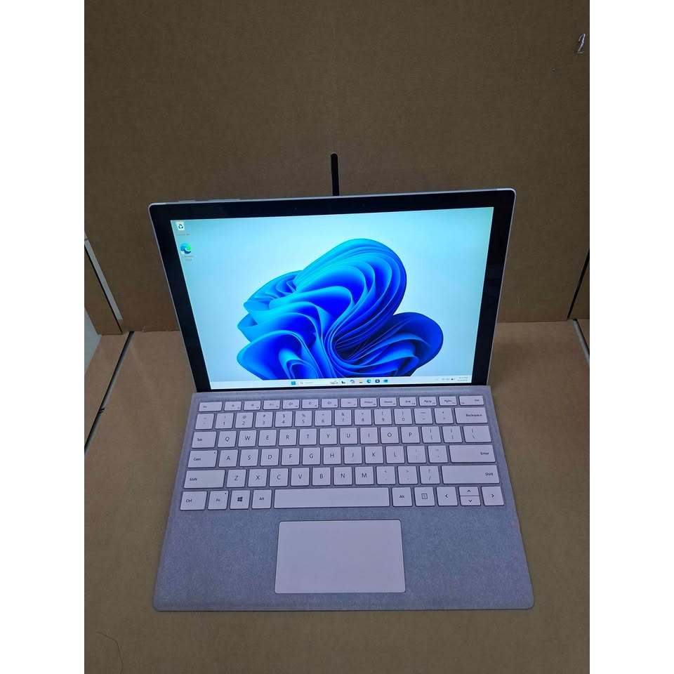 Microsoft Surface Pro 7 intel core i7~1065G7 RAM 16GB SSD 1TB Win 11 Pro 64 Bit Original MULUS