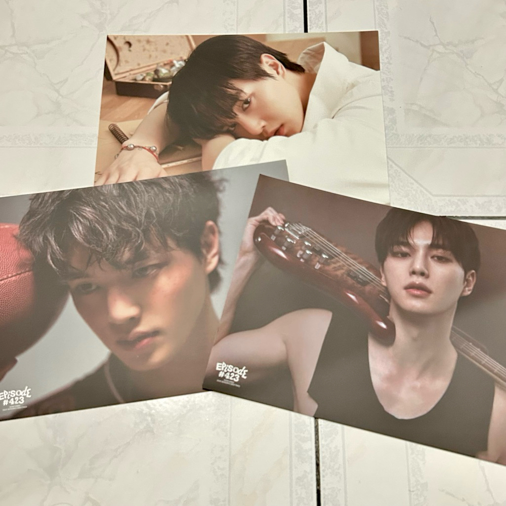 Song Kang 2025 season’s greetings mini poster set official