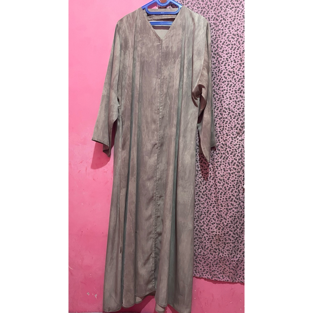 nehhat sadda xs taupe
