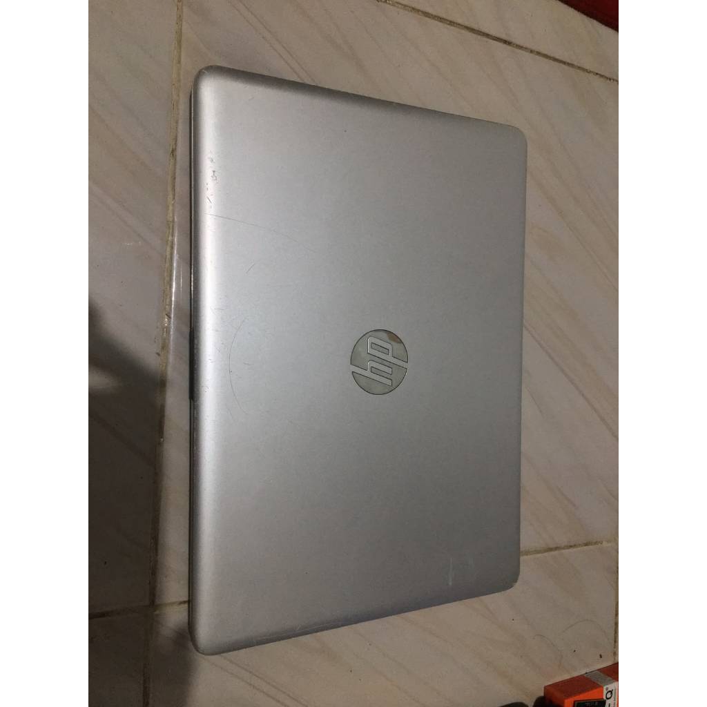 Laptop HP 14 - BW502AU minus no display