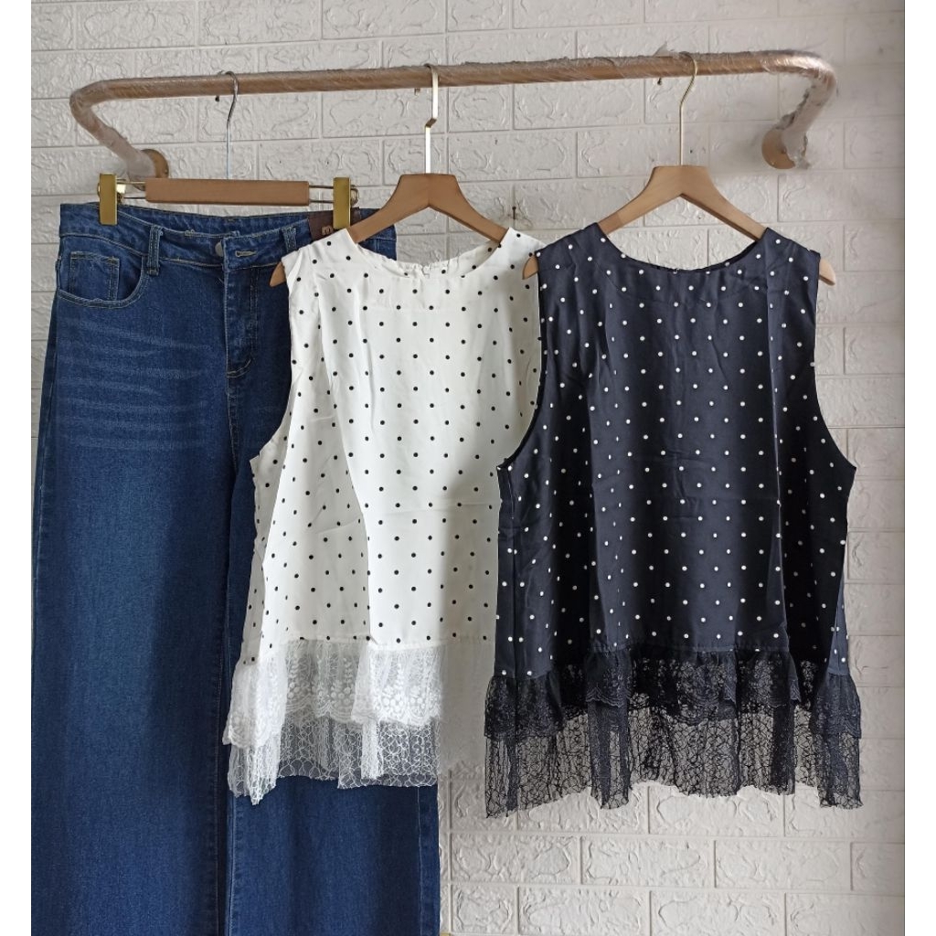 inner lace polkadot