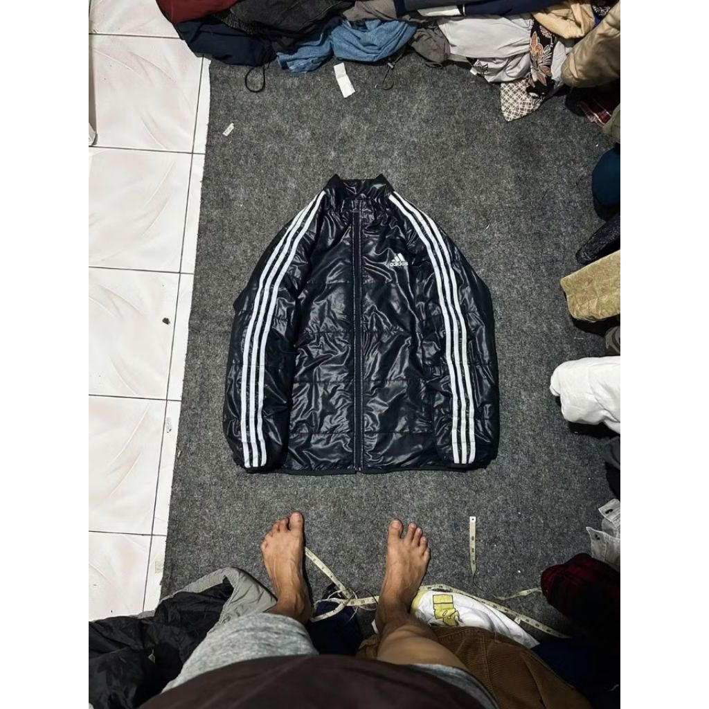 Adidas strip puffer jacket