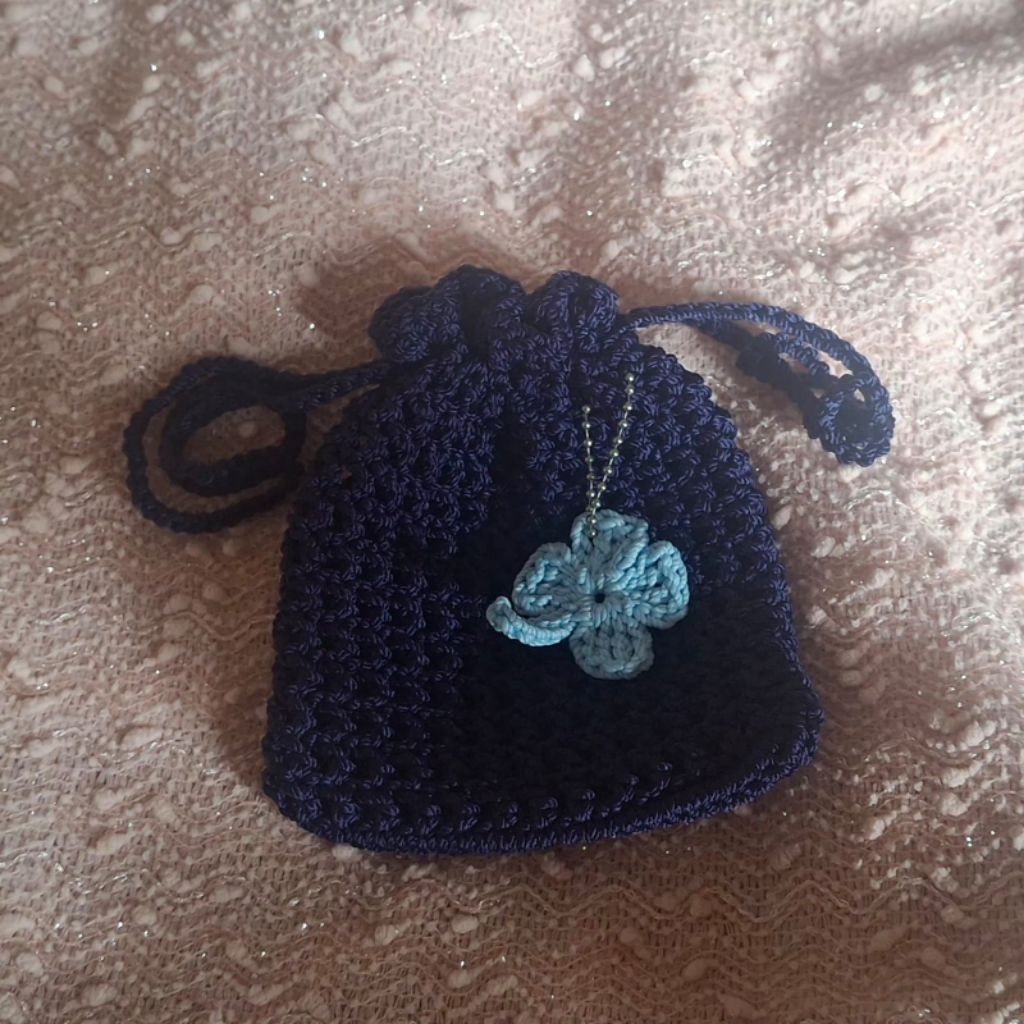 Tas serut rajut mini lucu