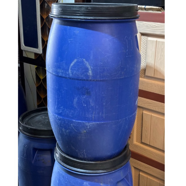 Drum 60 Liter bertutup. bahan tebal kuat dan awet di jemur