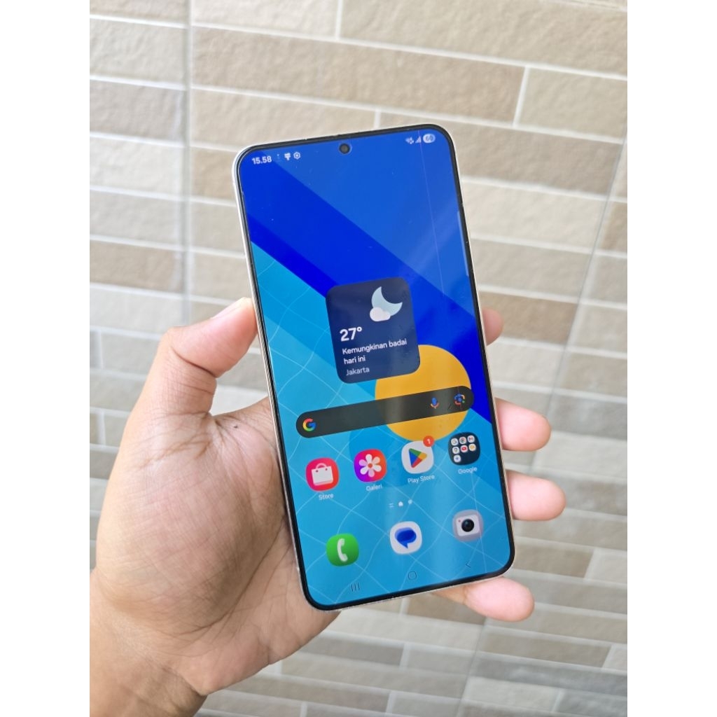 Handphone Hp Samsung S22 Plus 5G 8/128 Second Seken Bekas Murah