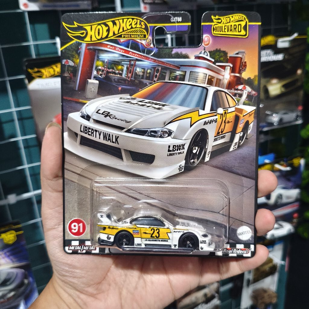 HotWheels Hot Wheels Premium Nissan Silvia S15 LB Super Silhouette LBWK S15 Putih Kuning