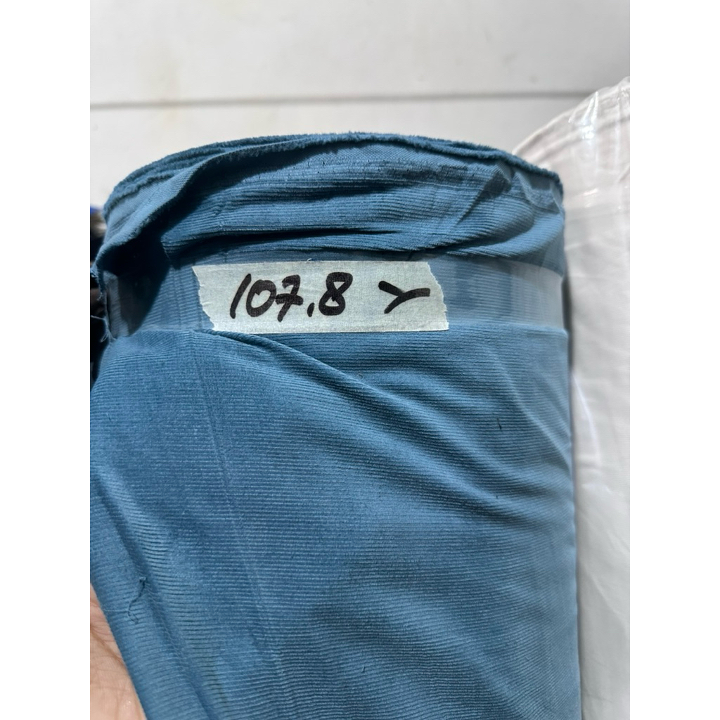 kain katun babycoduroy warna biru denim&putih bw hrga meteran