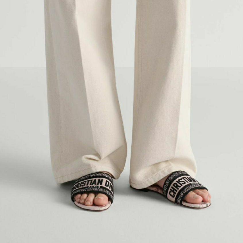 Christian Dior Lucky Dway Slide Pink