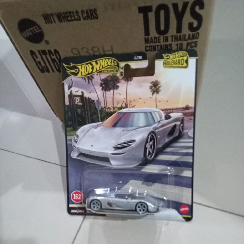 koenigsegg cc850 hotwheels premium boulevard