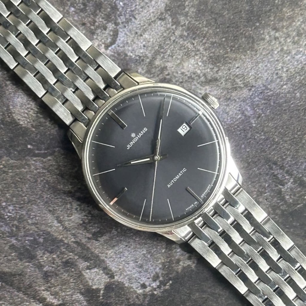 Junghans Meister Classic Plexiglass 027/4313.44 38 mm Black Dial Automatic Stainless Steel Max Bill 