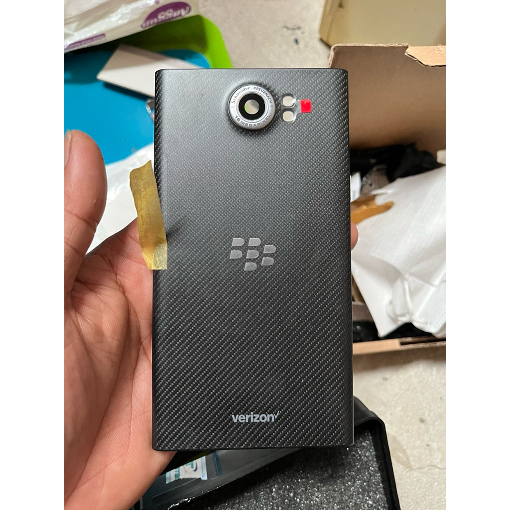 cover belakang blackberry prive