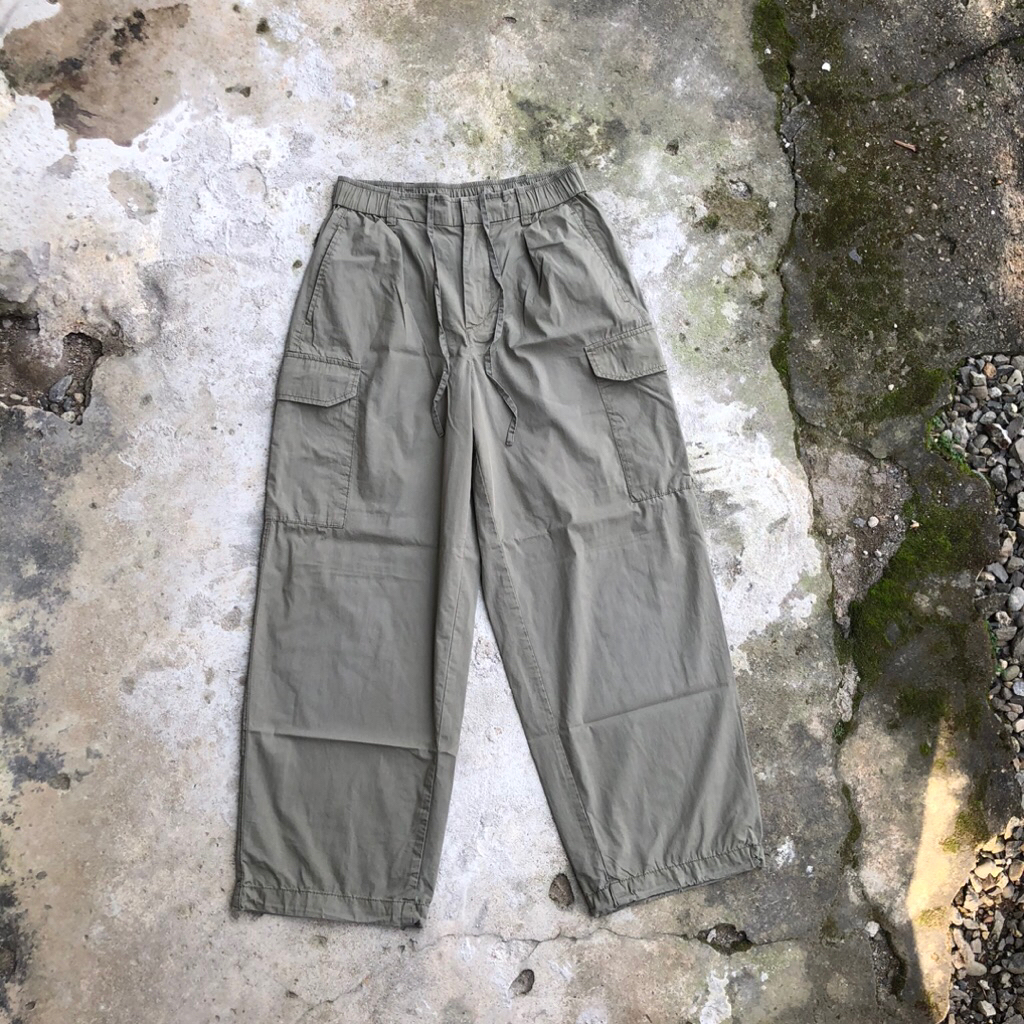 Uniqlo cargo pants ( second/bekas )