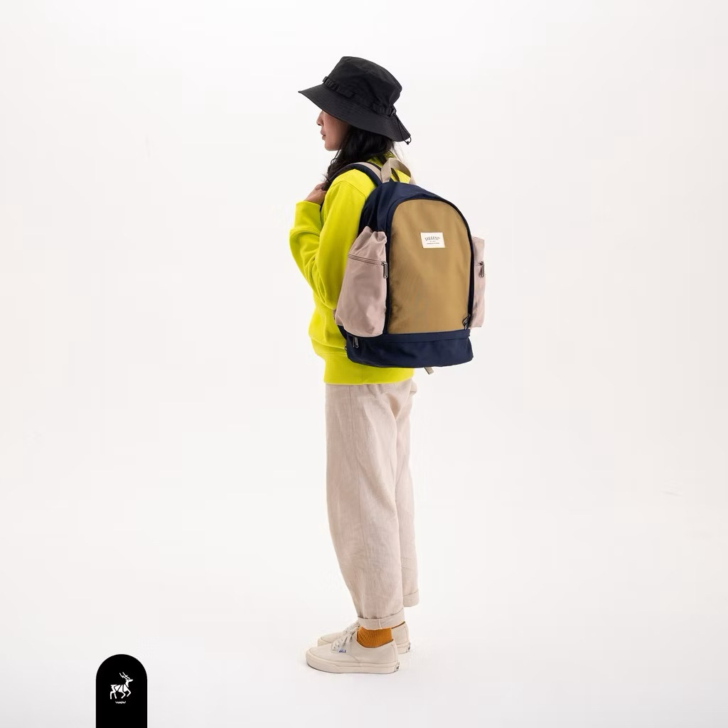 SVGGEST | Backpack Pumpkins (preloved)