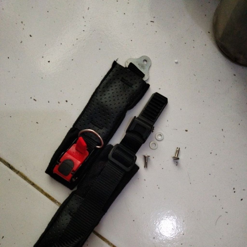 Tali helm serba guna plus paku keling