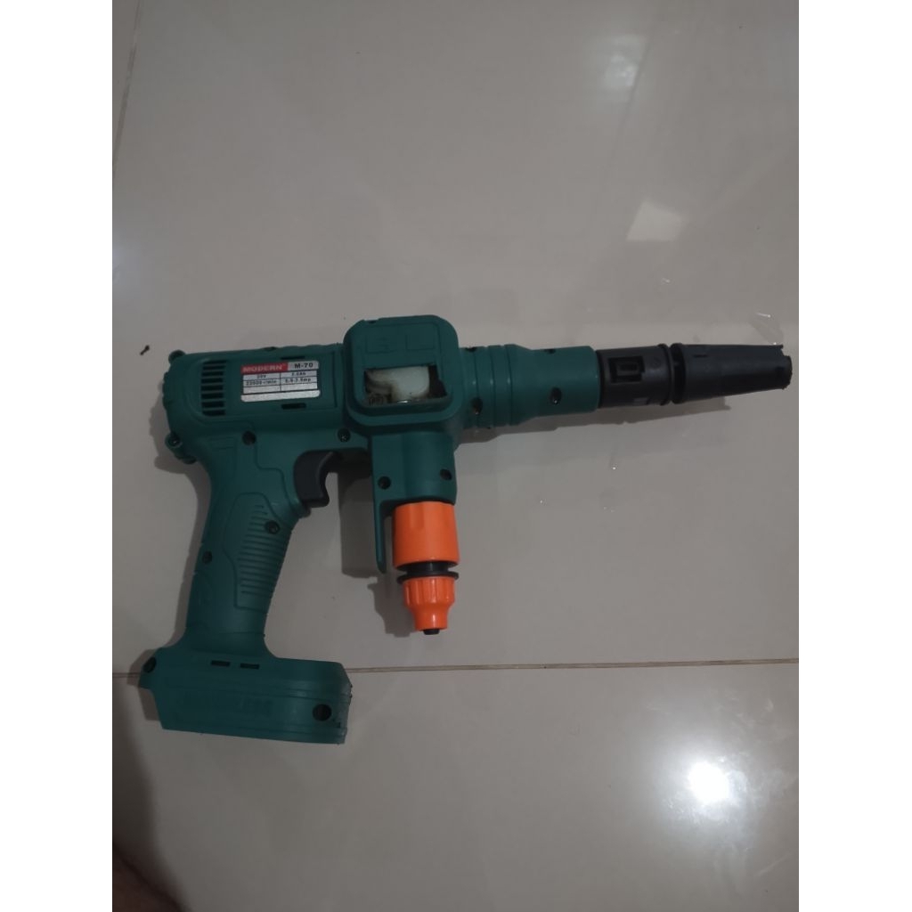 Jet cleaner cordless modern m70 bekas