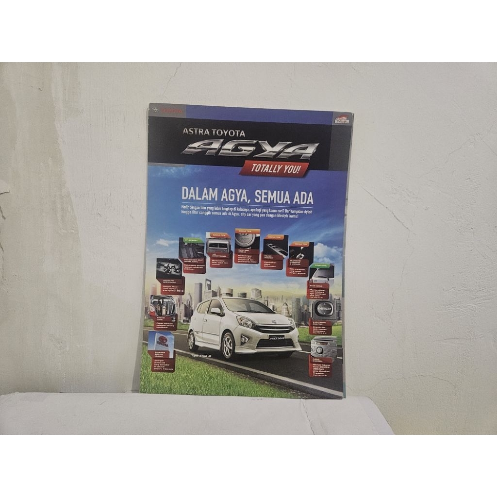 brosur katalog mobil toyota agya 2014 flyer