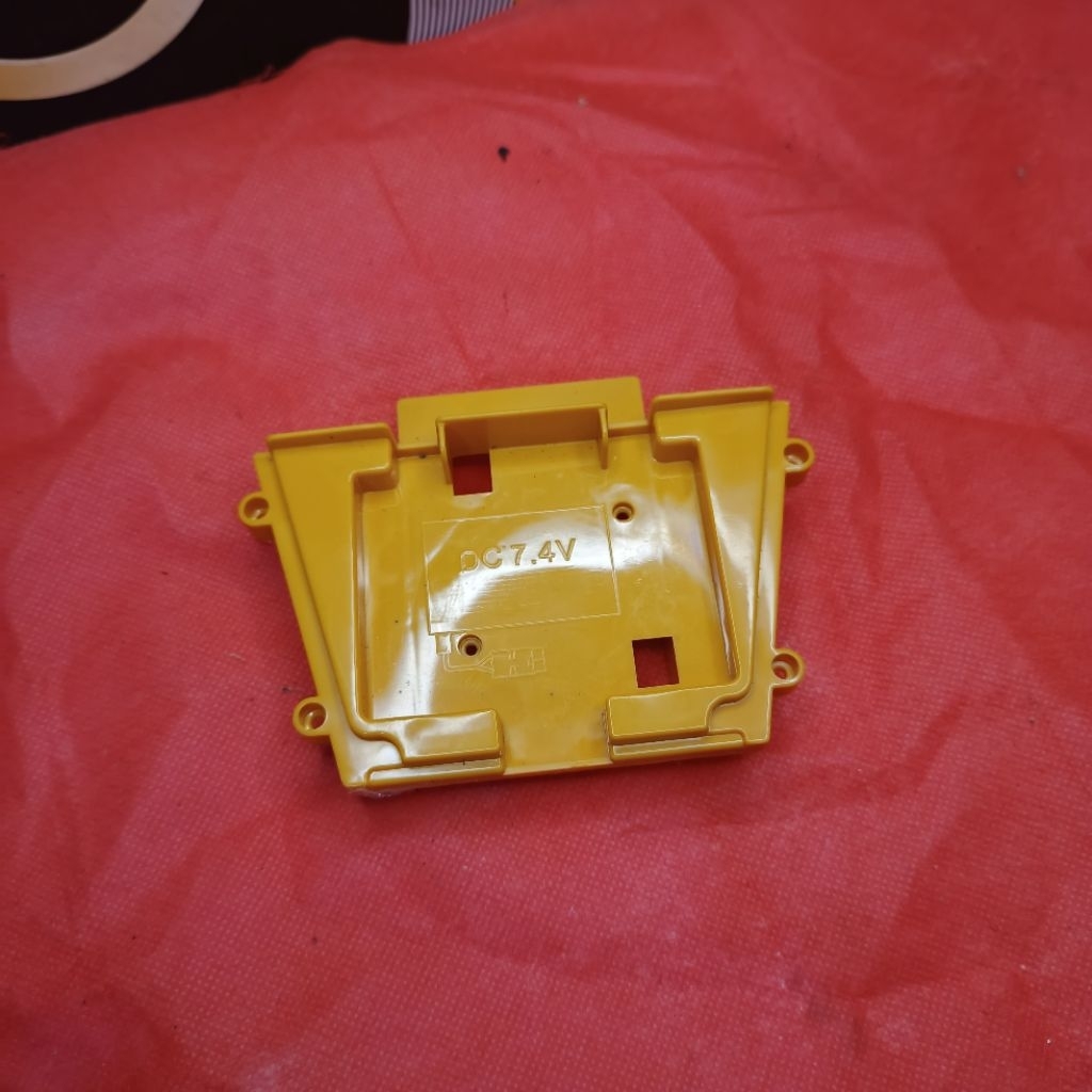 batretray MN D90