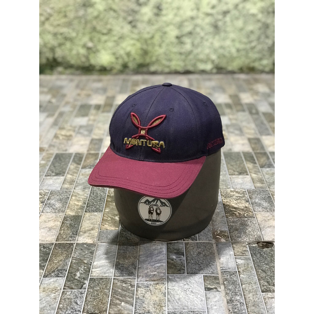 Topi Outdoor Montura