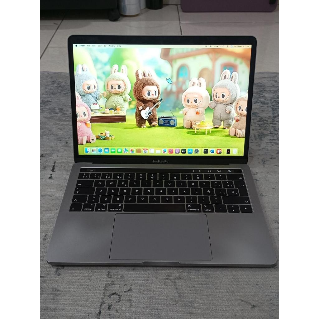 MacBook Pro 13" 2019 TouchBar— Core i7 / 16GB / 512GB ( Grade C ) - 6 / 4832