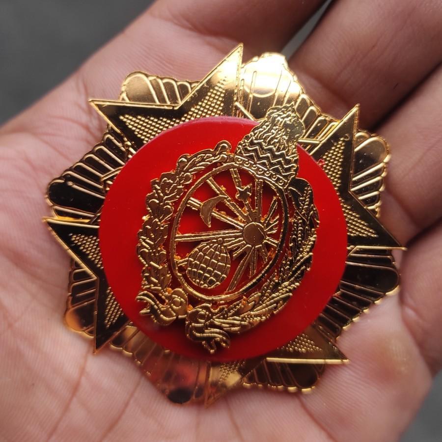 Bros Pin Keraton Surakarta Merah Bintang Kuningan