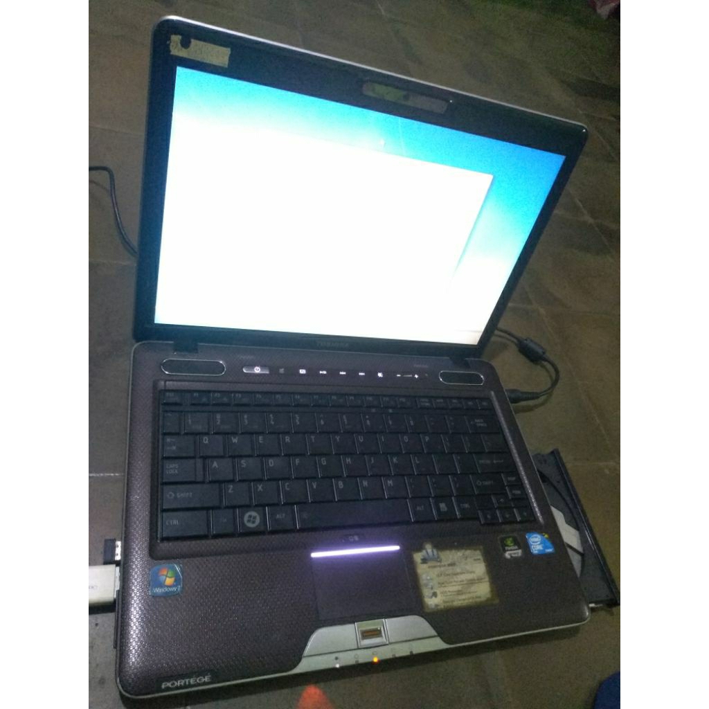 CASING LAPTOP TOSHIBA PORTEGE M800 M900